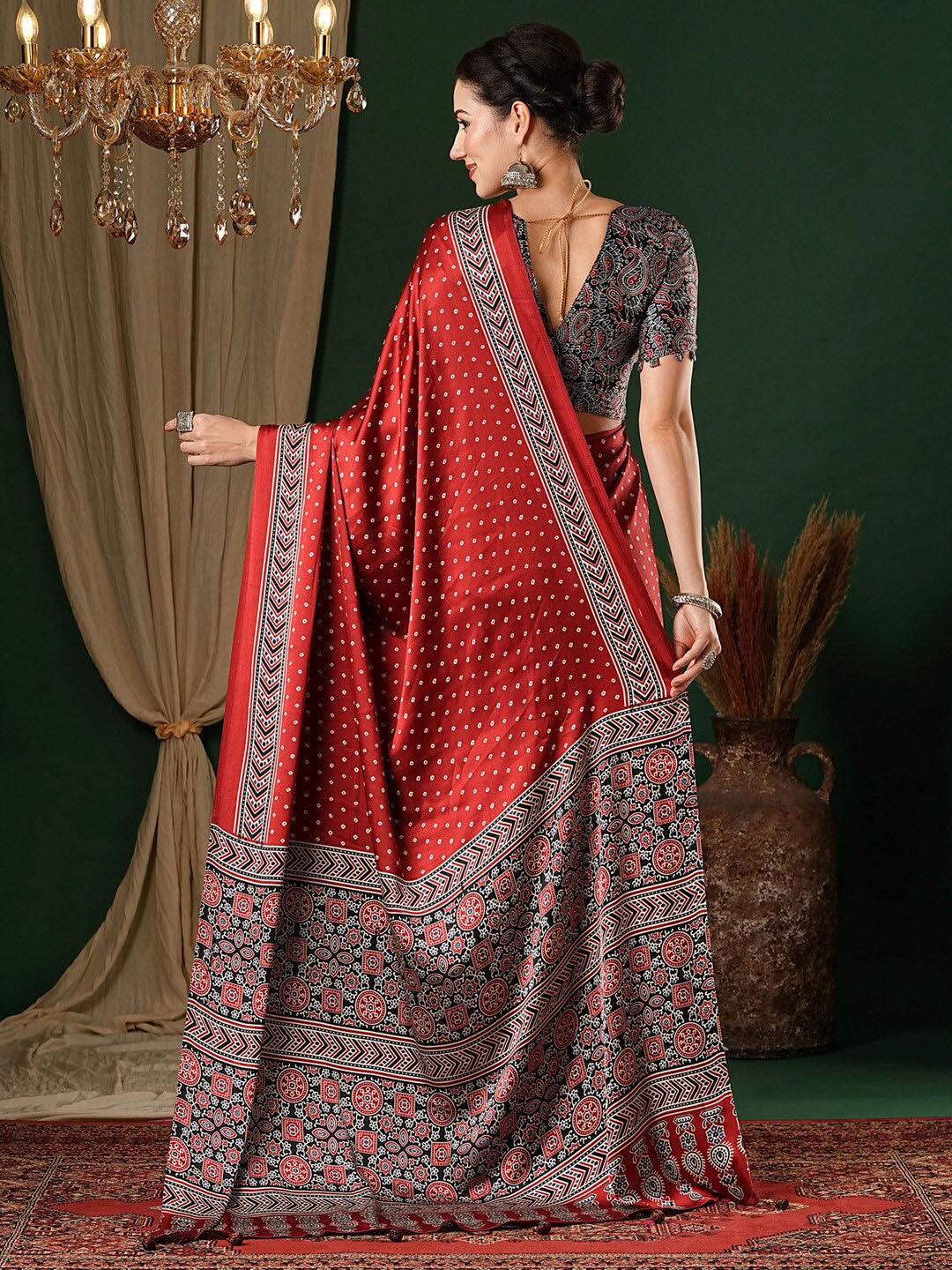 Ethnic Printed Pure Crepe Designer Saree