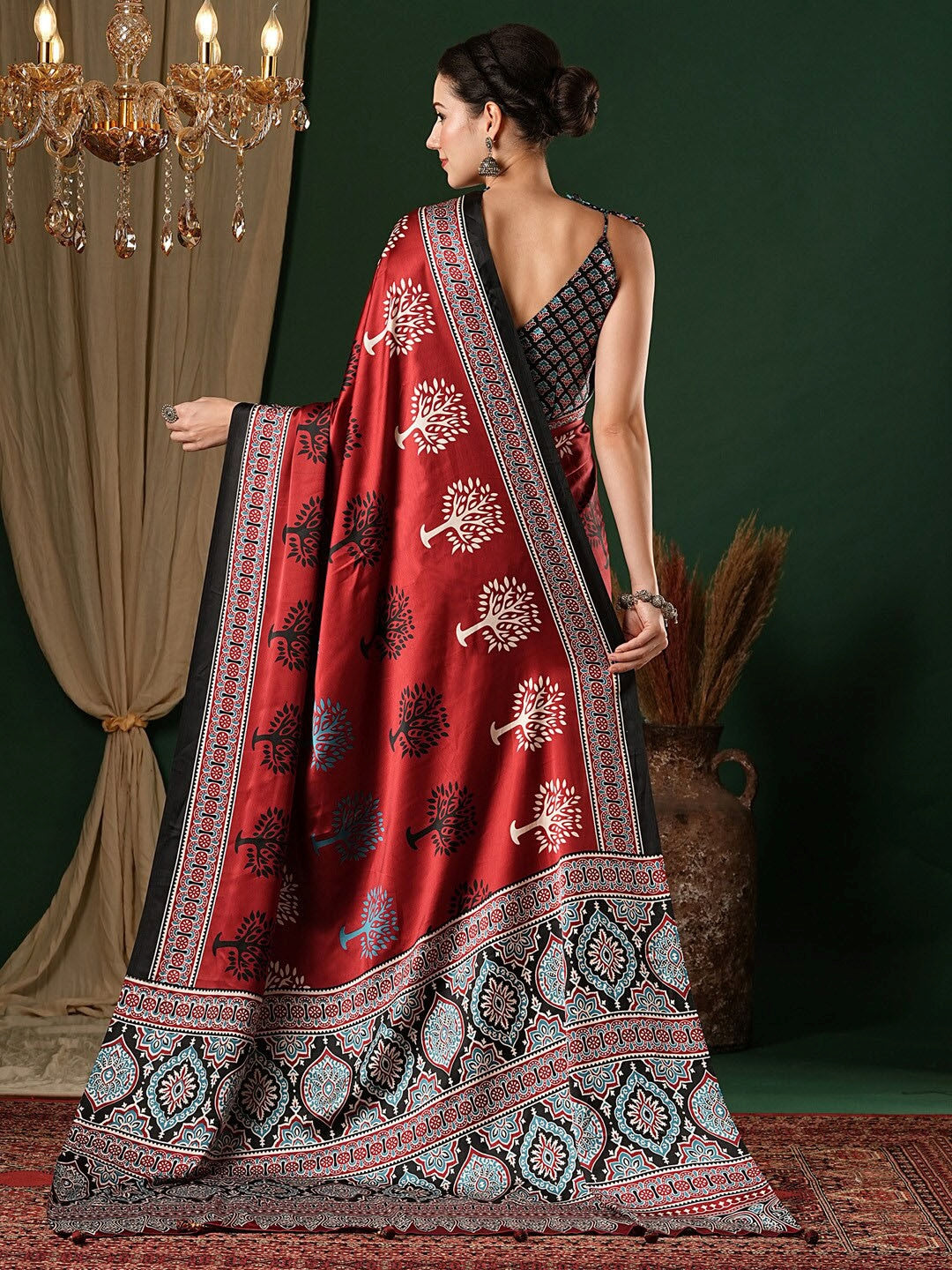 Ethnic Printed Pure Crepe Designer Saree
