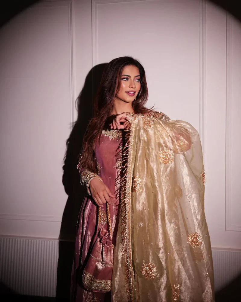 Shavi's' Peach Havy Designer Royal Elegant Anarkali Suit Set