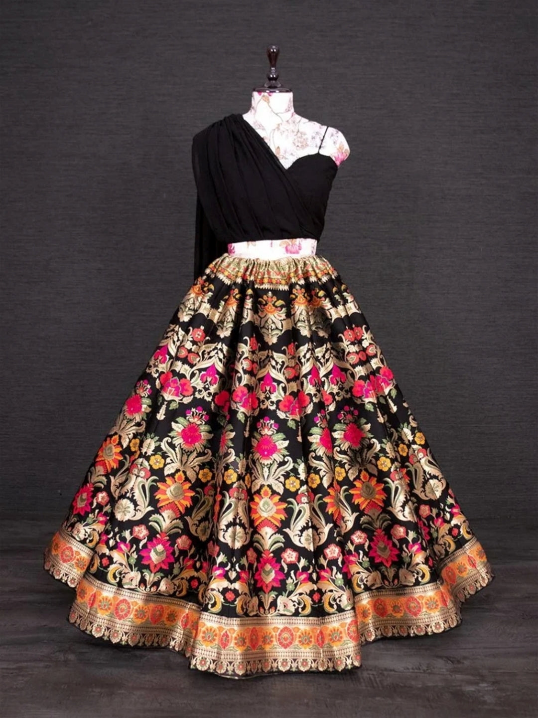 Beautiful Black Lehenga Choli For Women Bridesmaids Ready To Wear Lahenga Choli Bollywood Style Ghagra Choli Set Indian Wedding Wear Outfits