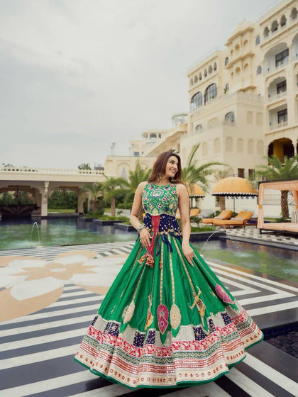 💚💐 PRESENTING NEW &nbsp;TRENDING PARTYWEAR &nbsp; LEHENGA CHOLI💐💚