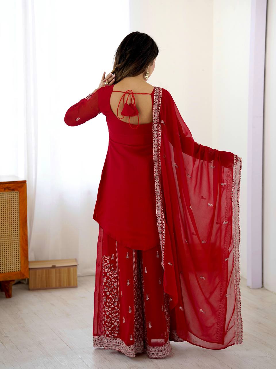 Elegant Embroidered Kurti Plazo Set