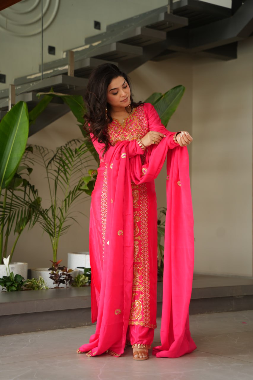 Elegant Chinnon Embroidered Top Pant Set with Lace Work and Dupatta